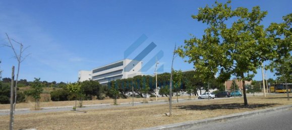 2000m² Land in Lisbon, Portugal No. 134900 15