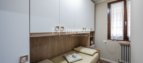 3 bedrooms Apartment in Maranello, Italy No. 376329 24