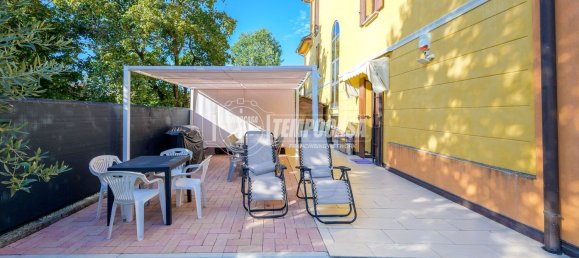 3 bedrooms Apartment in Maranello, Italy No. 376329 5