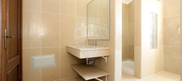 4 bedrooms House in Coimbra, Portugal No. 26129 30