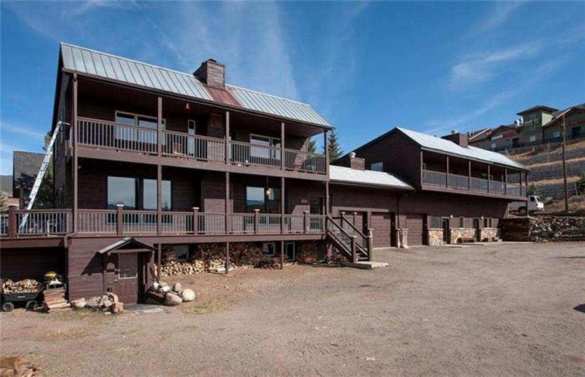 7 bedrooms Land in Dillon, USA No. 462497