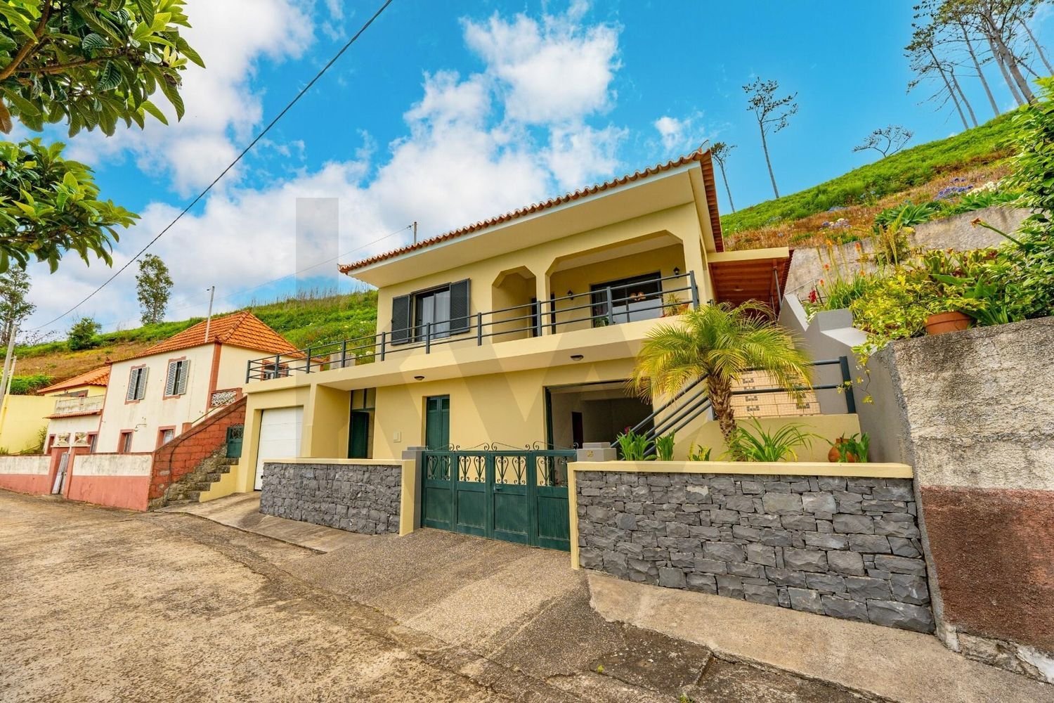 3 غرف نوم منزل في Calheta, Portugal رقم 329795