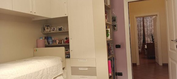 4 bedrooms Apartment in Prato, Italy No. 328862 11