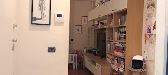 4 bedrooms Apartment in Prato, Italy No. 328862 5