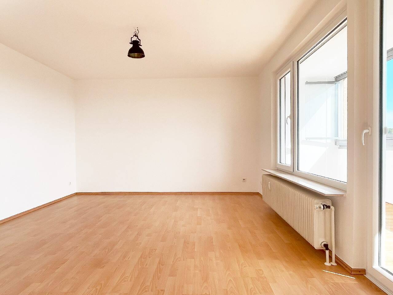 2-salle Appartement à Leverkusen, Germany No. 347787