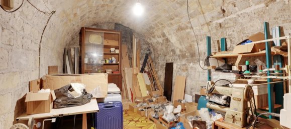 Propiedad comercial en Paris, France No. 145209 9