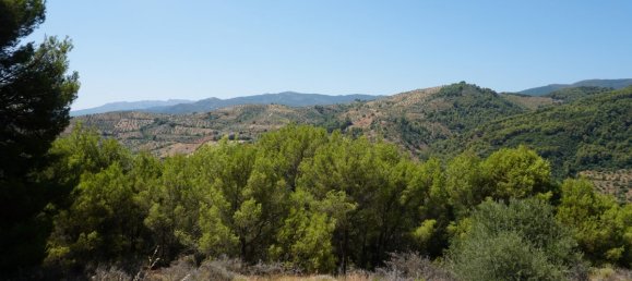 3 bedrooms House in Yunquera, Spain No. 53252 19