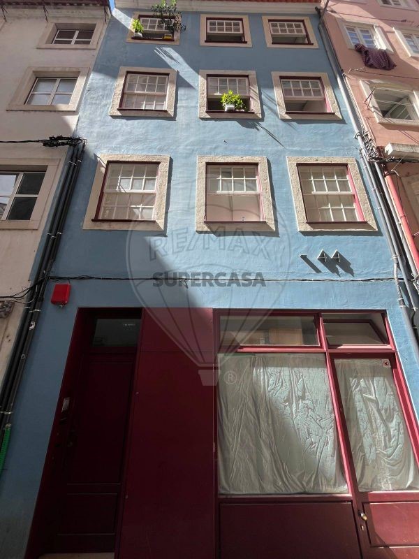120m² Building in Coimbra, Portugal No. 347091