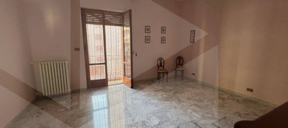 Apartamento de 4 divisões em Cerignola, Italy N.º 34049 37