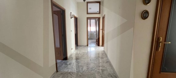 Apartamento de 4 divisões em Cerignola, Italy N.º 34049 18