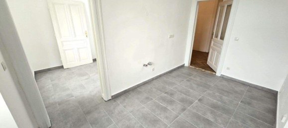 3 rooms Apartment in Penzing, Austria No. 227347 3