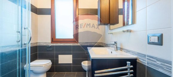 Villa de 4 habitaciónes en Capoterra, Italy No. 28327 17