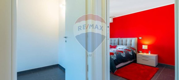 Villa de 4 habitaciónes en Capoterra, Italy No. 28327 35