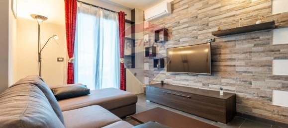 Villa de 4 habitaciónes en Capoterra, Italy No. 28327 12