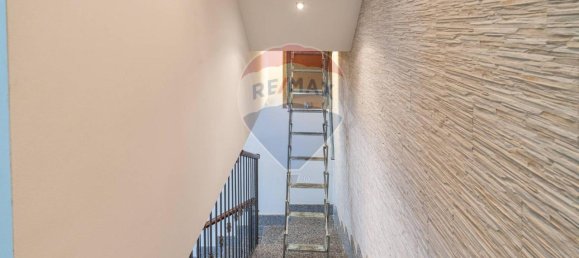 Villa de 4 habitaciónes en Capoterra, Italy No. 28327 44