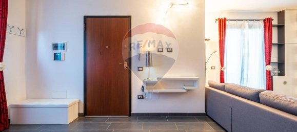 Villa de 4 habitaciónes en Capoterra, Italy No. 28327 48