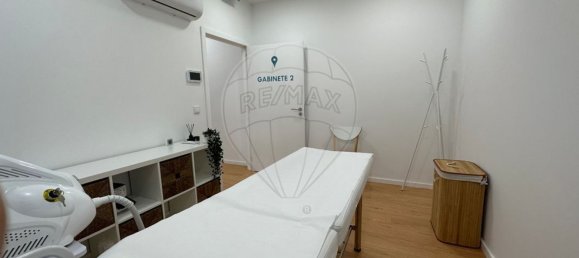 Gewerbliche Immobilie in Pacos de Ferreira, Portugal 86m², Nr. 42912 5