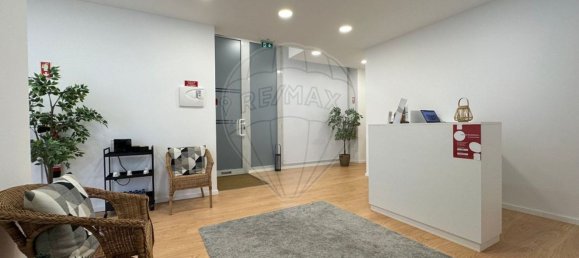 Gewerbliche Immobilie in Pacos de Ferreira, Portugal 86m², Nr. 42912 11