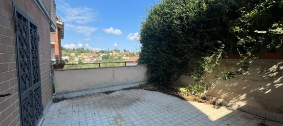 4 bedrooms Apartment in Morlupo, Italy No. 371518 16