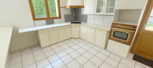 3 bedrooms House in Maine-et-Loire, France No. 299917 4