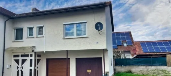 3 chambres Maison de ville à Kronach, Germany No. 135224 3