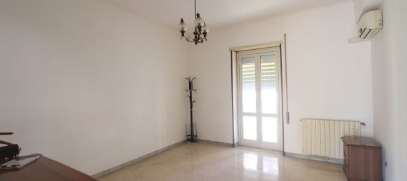 5 bedrooms Apartment in Rome, Italy No. 335186 11