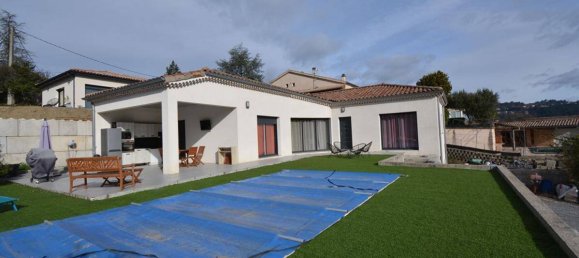 3 bedrooms Villa in Aubenas, France No. 206645 5