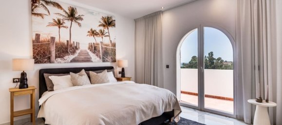 3 bedrooms Penthouse in Marbella, Spain No. 145005 17