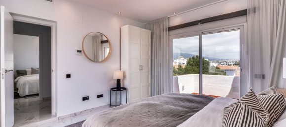 3 bedrooms Penthouse in Marbella, Spain No. 145005 15