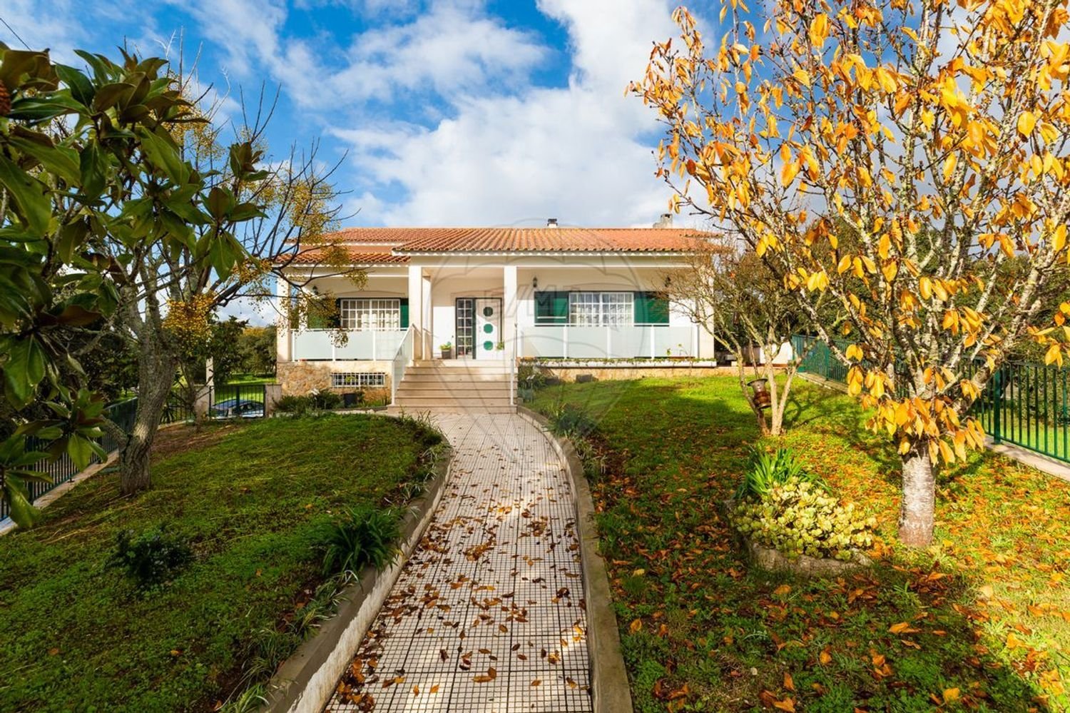 4 غرف نوم منزل في Ourem, Portugal رقم 23983