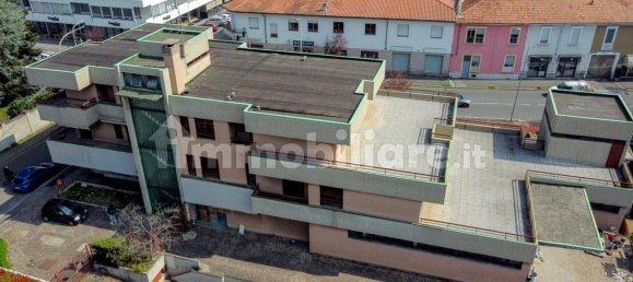 5-salle Bâtiment à Cesano Maderno, Italy No. 49193 3