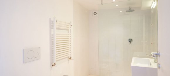 Casa de 6 habitaciónes en Montefalco, Italy No. 131268 8