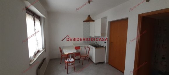 2 rooms Apartment in Palermo, Italy No. 89007 3