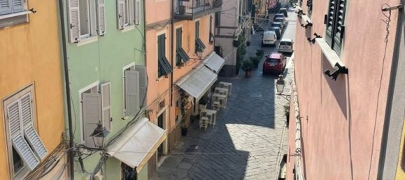 4 rooms Apartment in Sarzana, Italy No. 76602 4