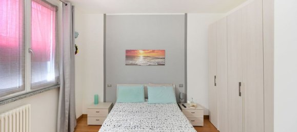 Квартира с 2 комнатами в Аббиатеграссо, Италия № 330378 5