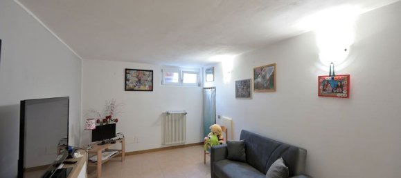 Квартира с 2 комнатами в Аббиатеграссо, Италия № 330378 11