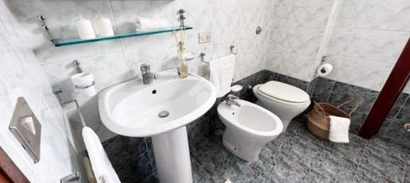 5غرفة شقة في Lecce, Italy رقم 275354 10