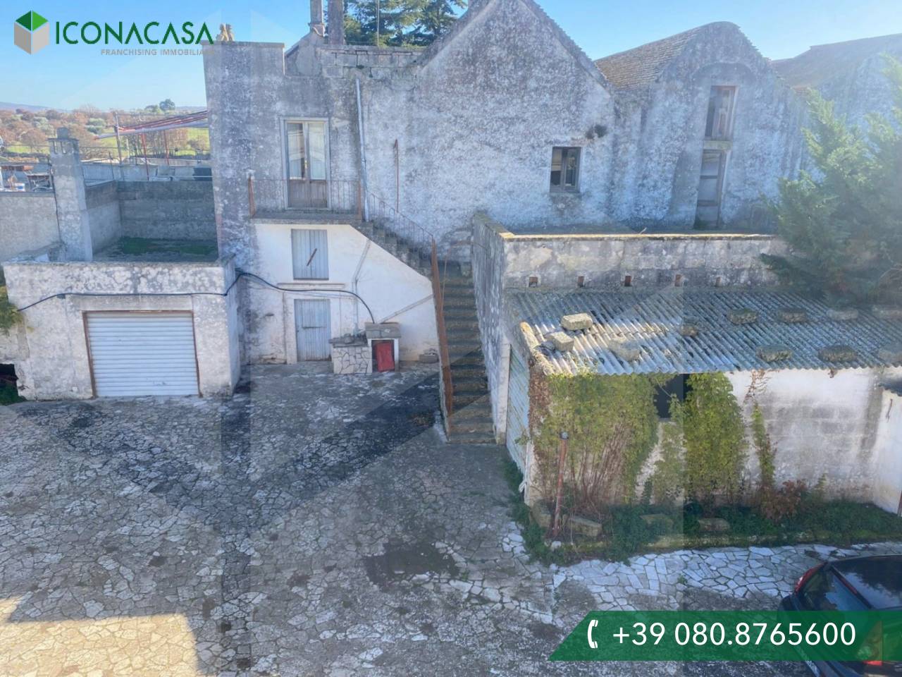 9 rooms House in Castellana Grotte, Italy No. 23493