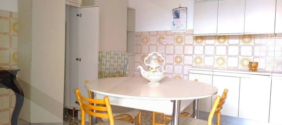 9 rooms House in Castellana Grotte, Italy No. 23493 23