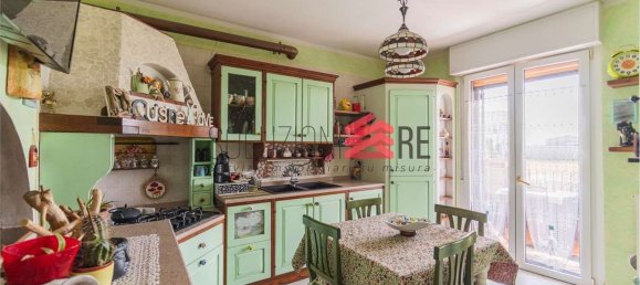 4 rooms House in Trecate, Italy No. 307114 4