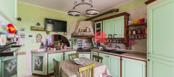 4 rooms House in Trecate, Italy No. 307114 2