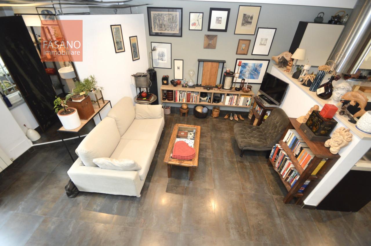 3 rooms Apartment in Turin, Italy No. 232635