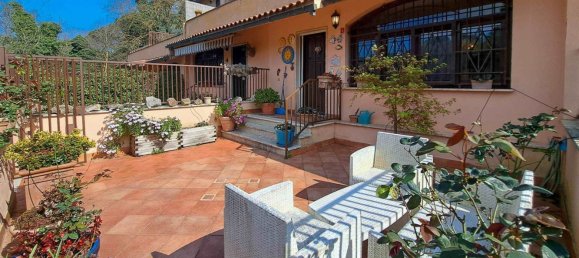 5 rooms House in Rome, Italy No. 13864 2