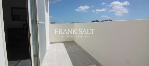 2 Schlafzimmer Penthouse in Saint Paul's Bay, Malta, Nr. 2510 11