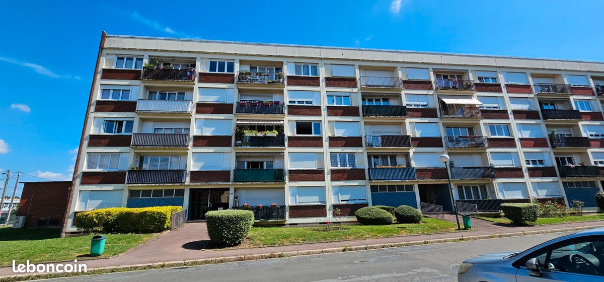 Apartamento de 2 dormitorios en Domont, France No. 318132