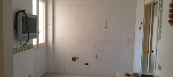 6 rooms Apartment in Cagliari, Italy No. 16083 40