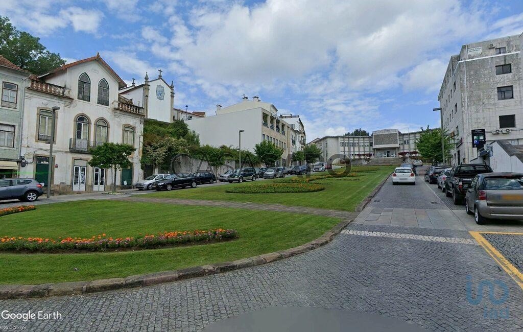 Propriété commerciale à Agueda, Portugal 365m² No. 296768