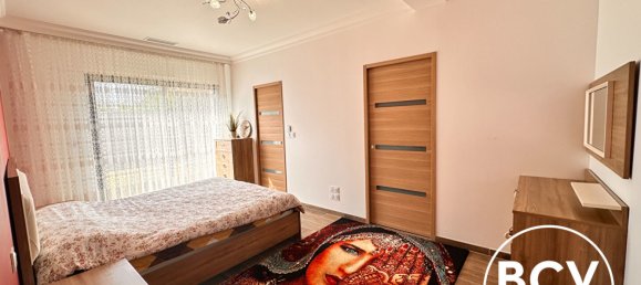 5 bedrooms House in Luisant, France No. 159673 11