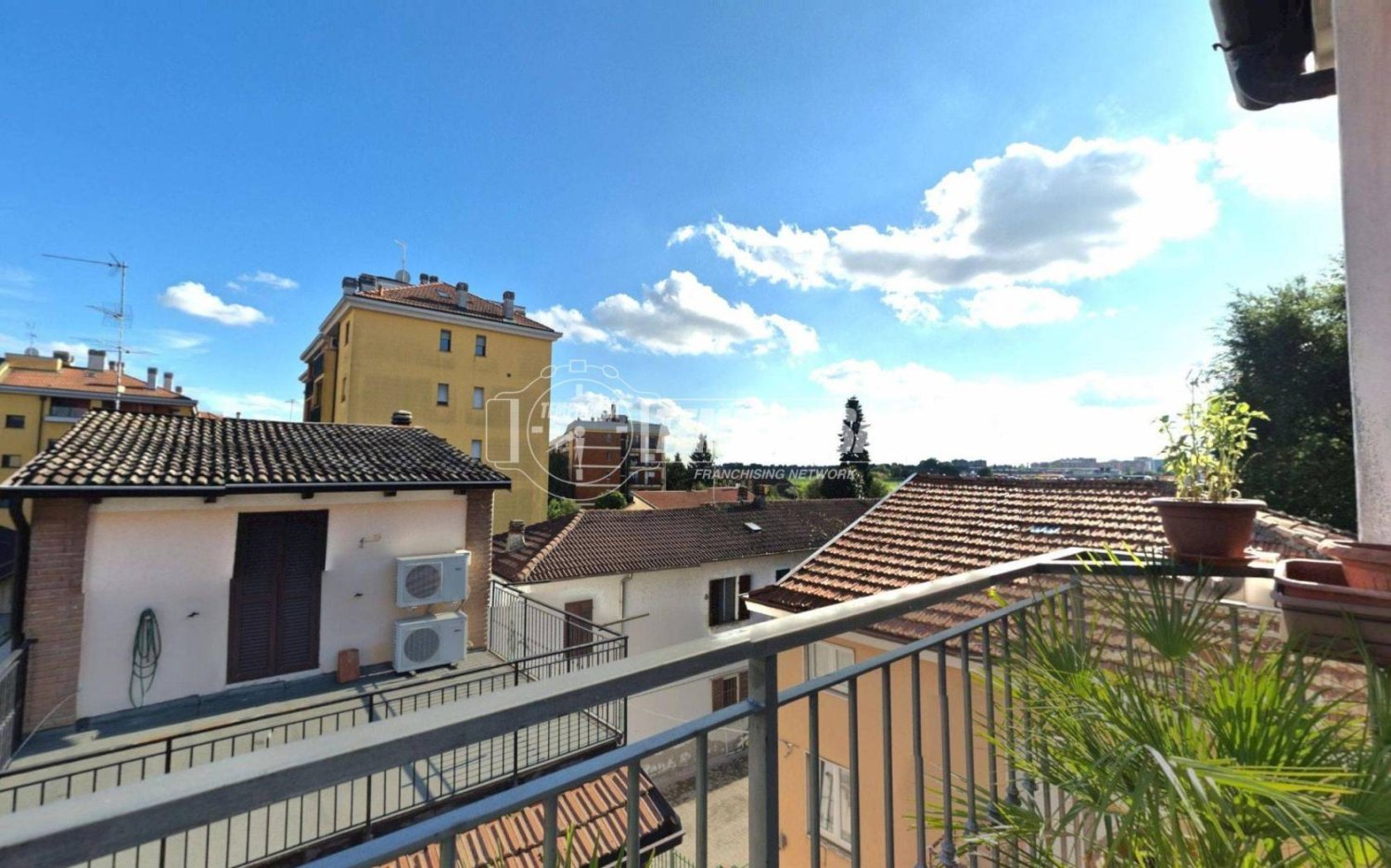 2 Schlafzimmer Wohnung in Milan, Italy, Nr. 342792