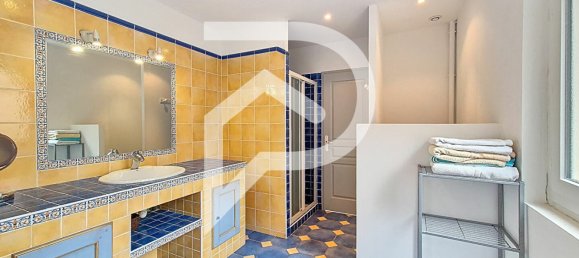 Casa de 5 dormitorios en Montelimar, France No. 199676 12